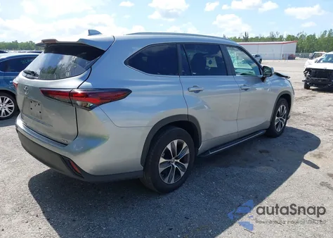 2024 Toyota Highlander Xle из США, поврежденный, VIN 5TDKDRAH9RS537868